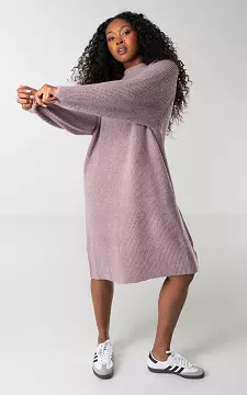 Knitted dress with round neck | Lilac | Guts & Gusto