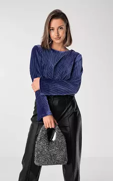 Velvet top with round neck | Blue | Guts & Gusto